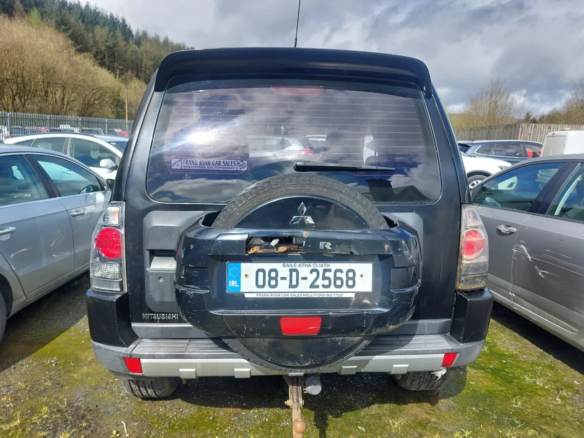 Mitsubishi Pajero 2008 - Image 4