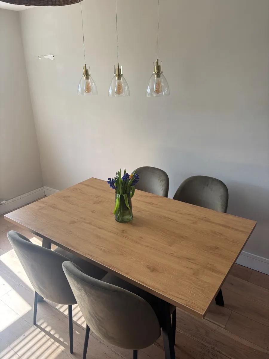 Dining Table - Image 2