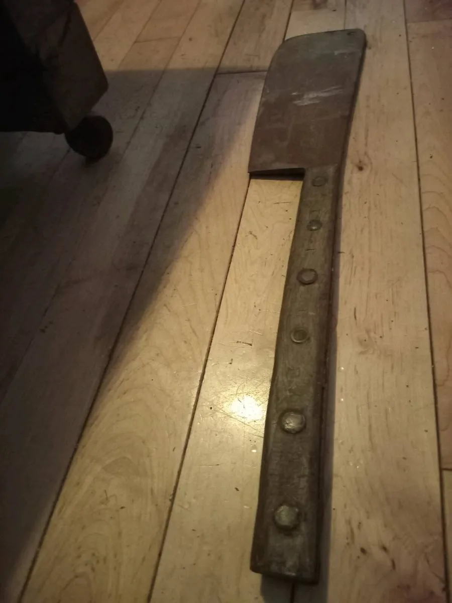 antique meat cleaver rare size stamped FR - Image 2