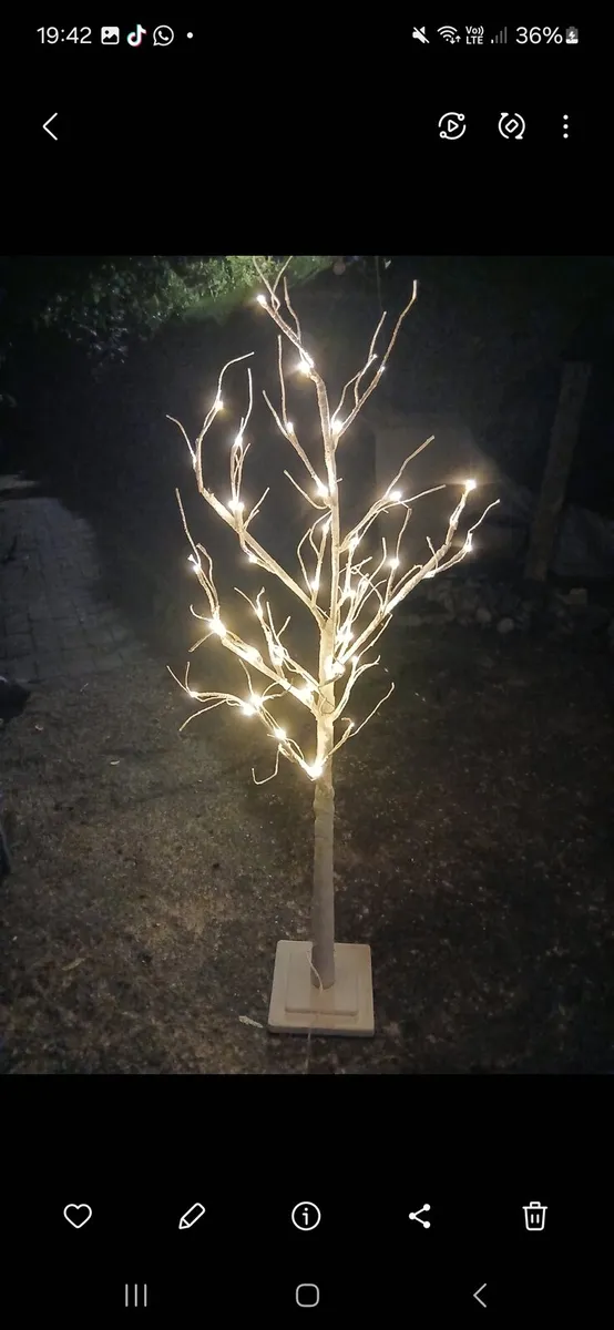 2x Faux Trees with integrated lights. - Image 2