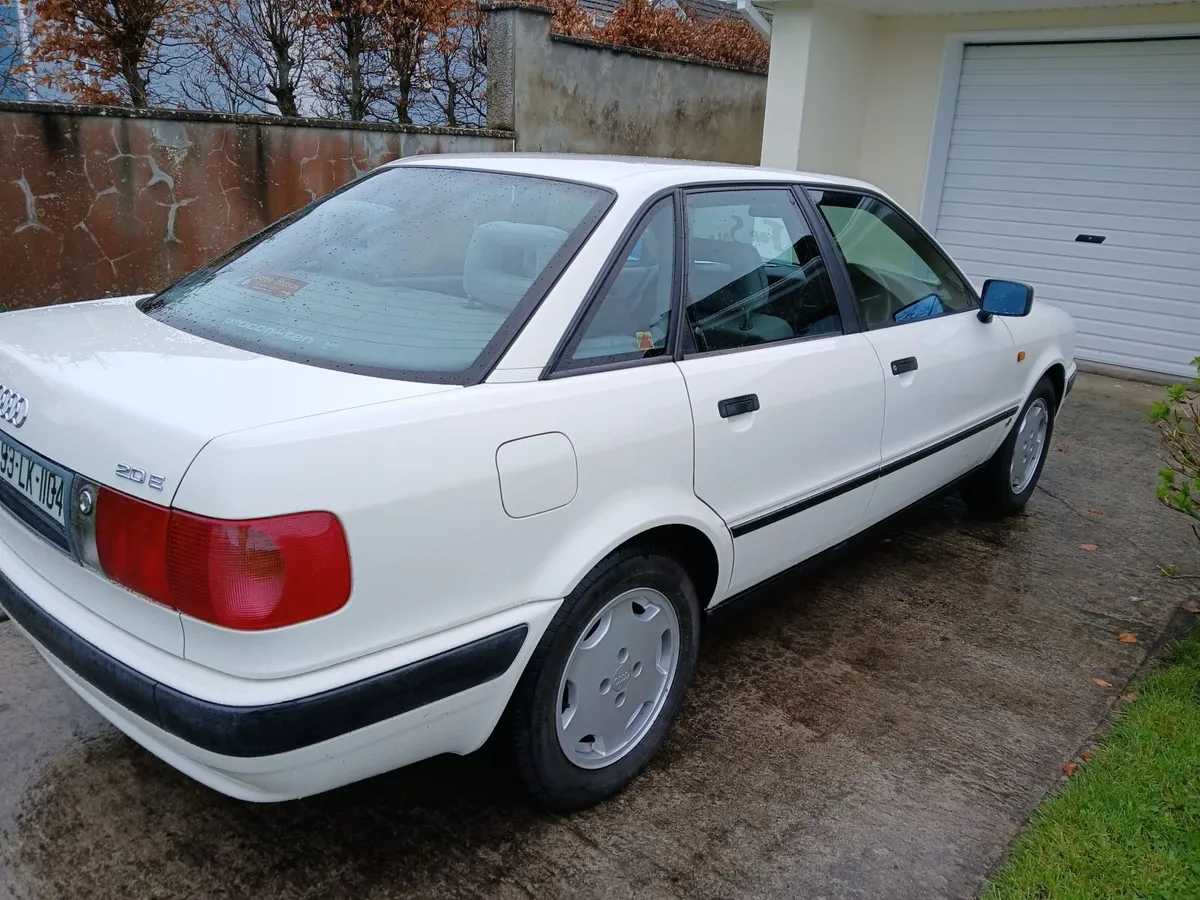 Audi 80 2.0E 1993 - Image 2