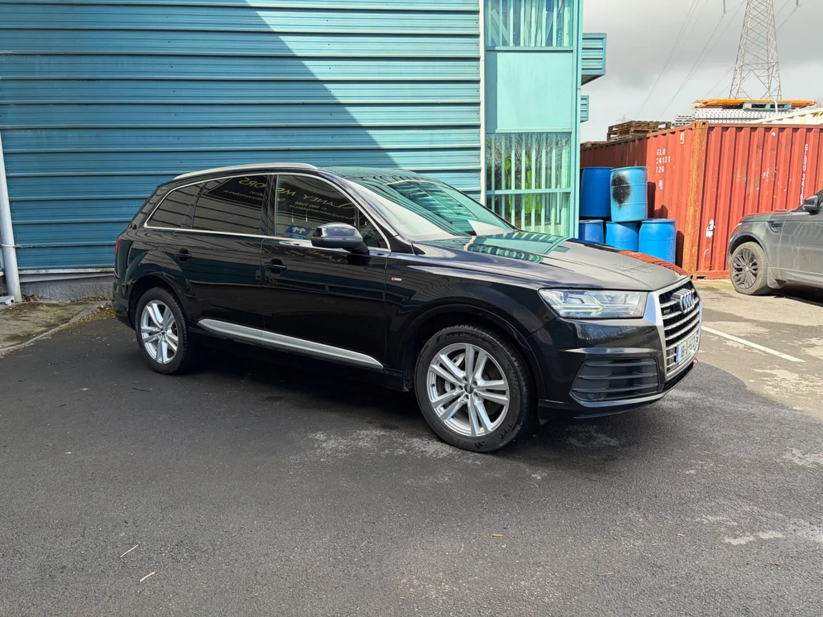 181 Audi Q7 N1 2 Seat Commercial Van - Image 3