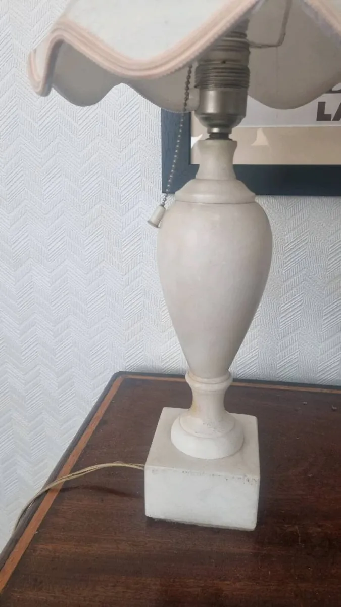 Vintage White Marble Table Lamp - Image 2