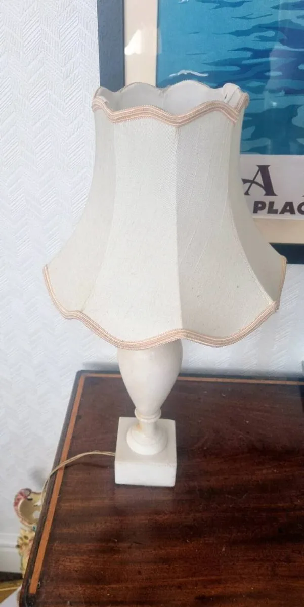 Vintage White Marble Table Lamp - Image 3