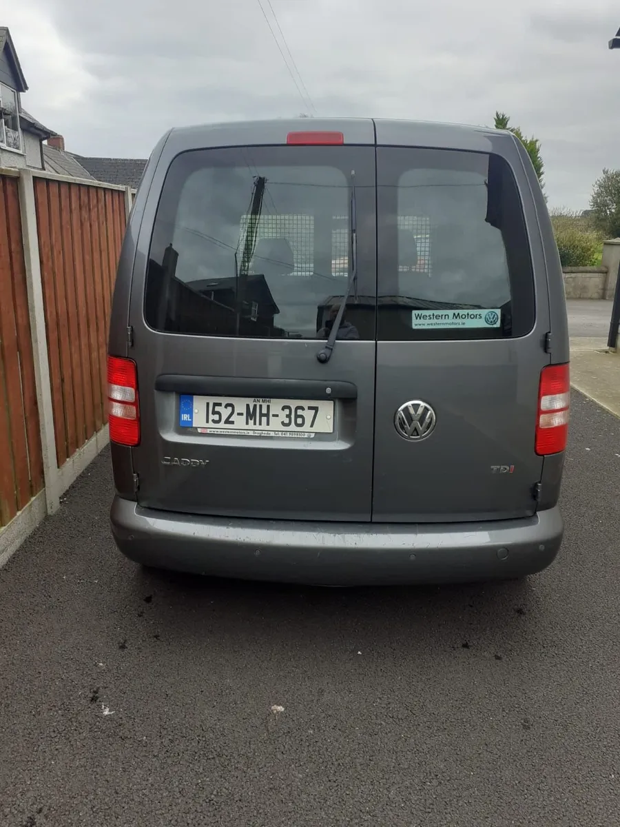 VW Caddy 2015 - Image 2