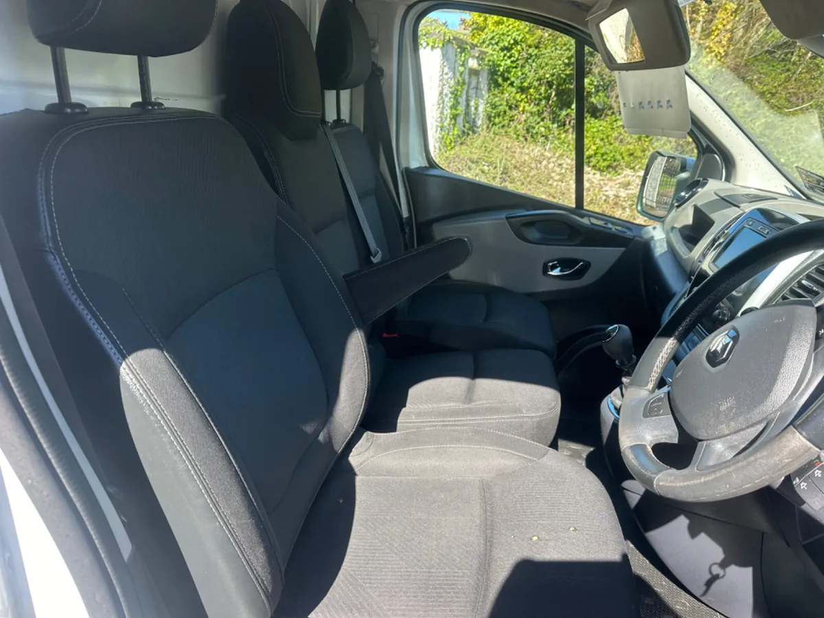 Renault Trafic 2019 SPORTS - Image 4