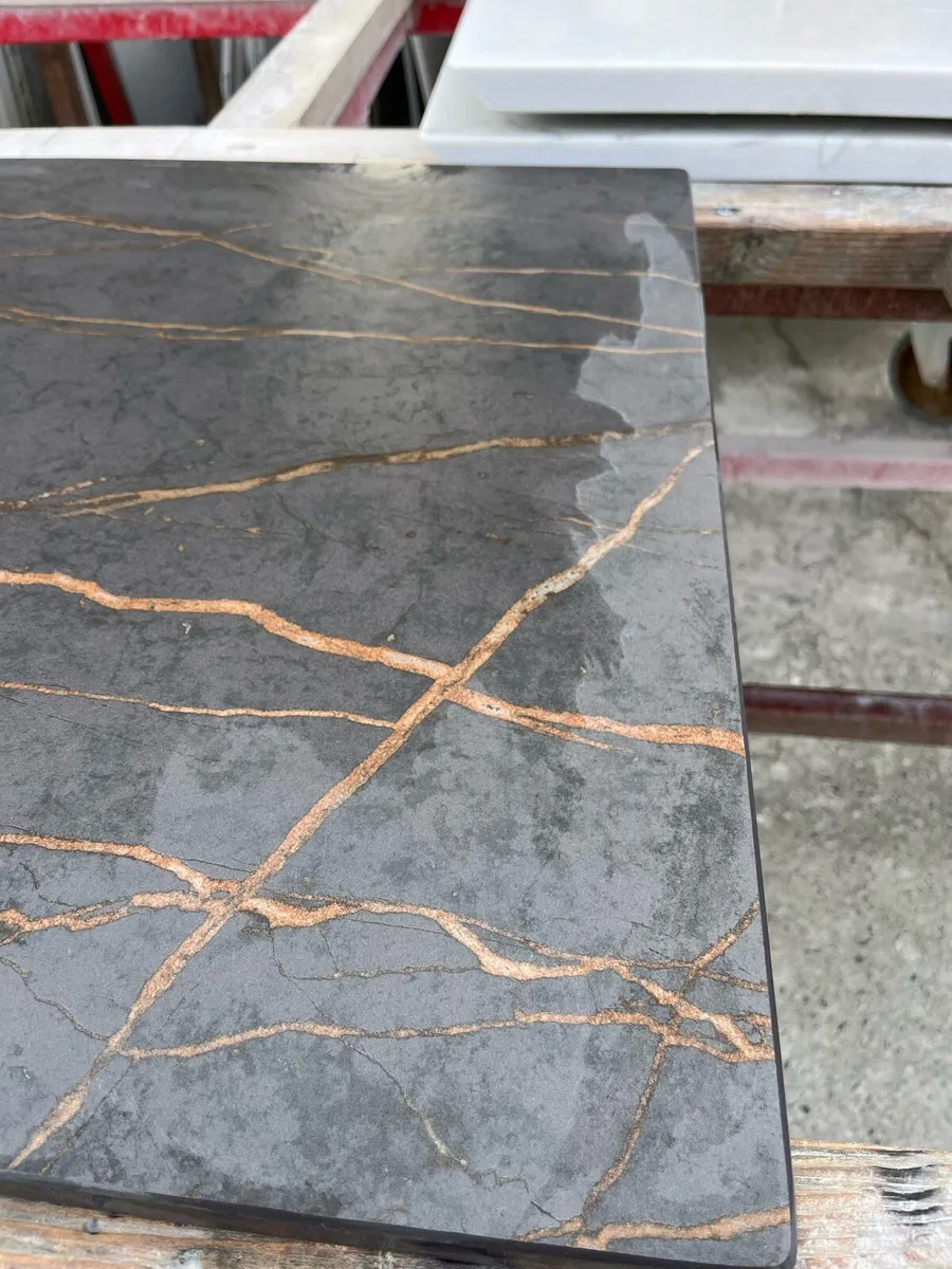 Island / worktop - Image 3