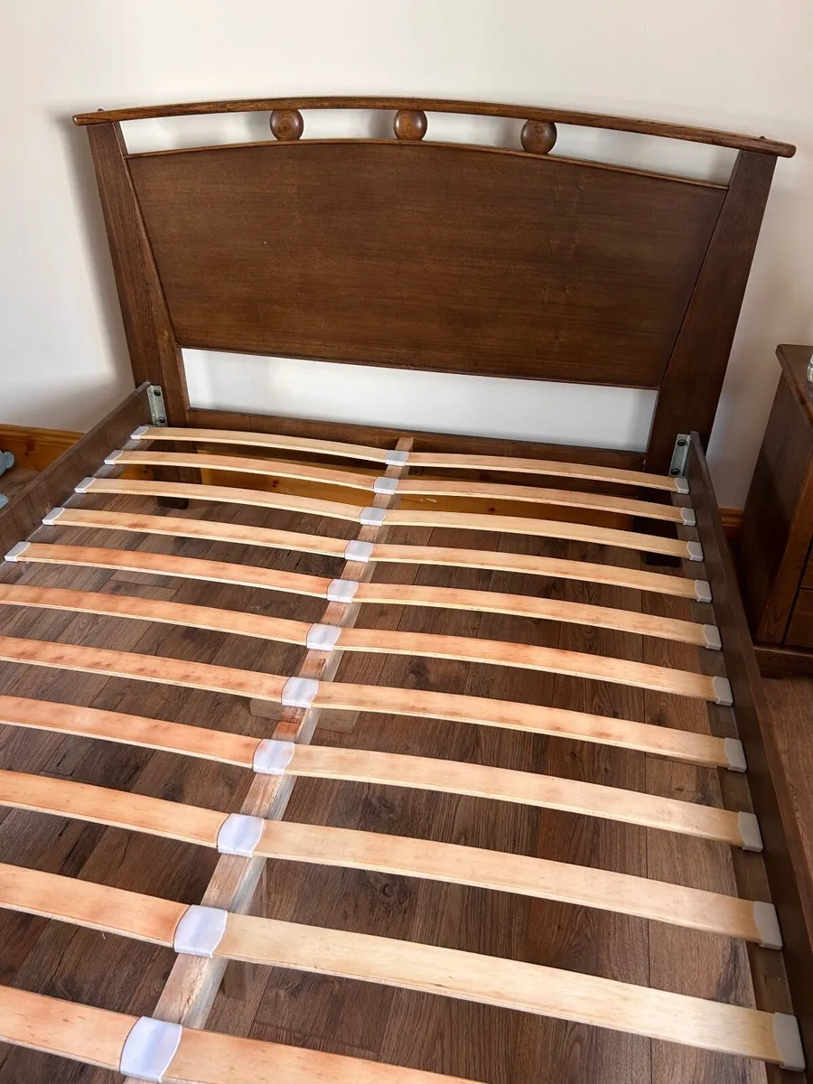 Bed - Image 1