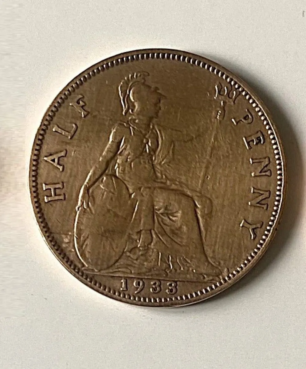 UK 3,  From 1933. Free Post - Image 2