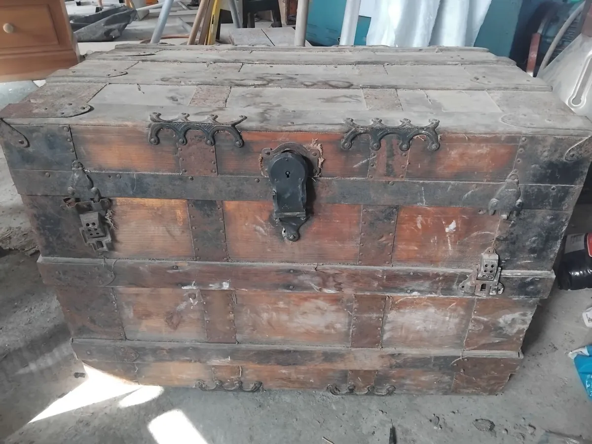Antique chest