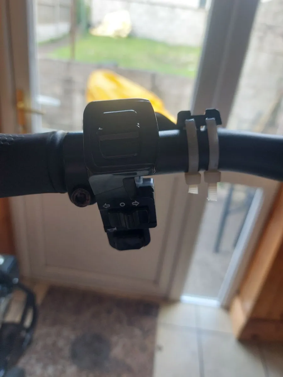 kruz  toro  exstreme    electric  scooter  . - Image 3