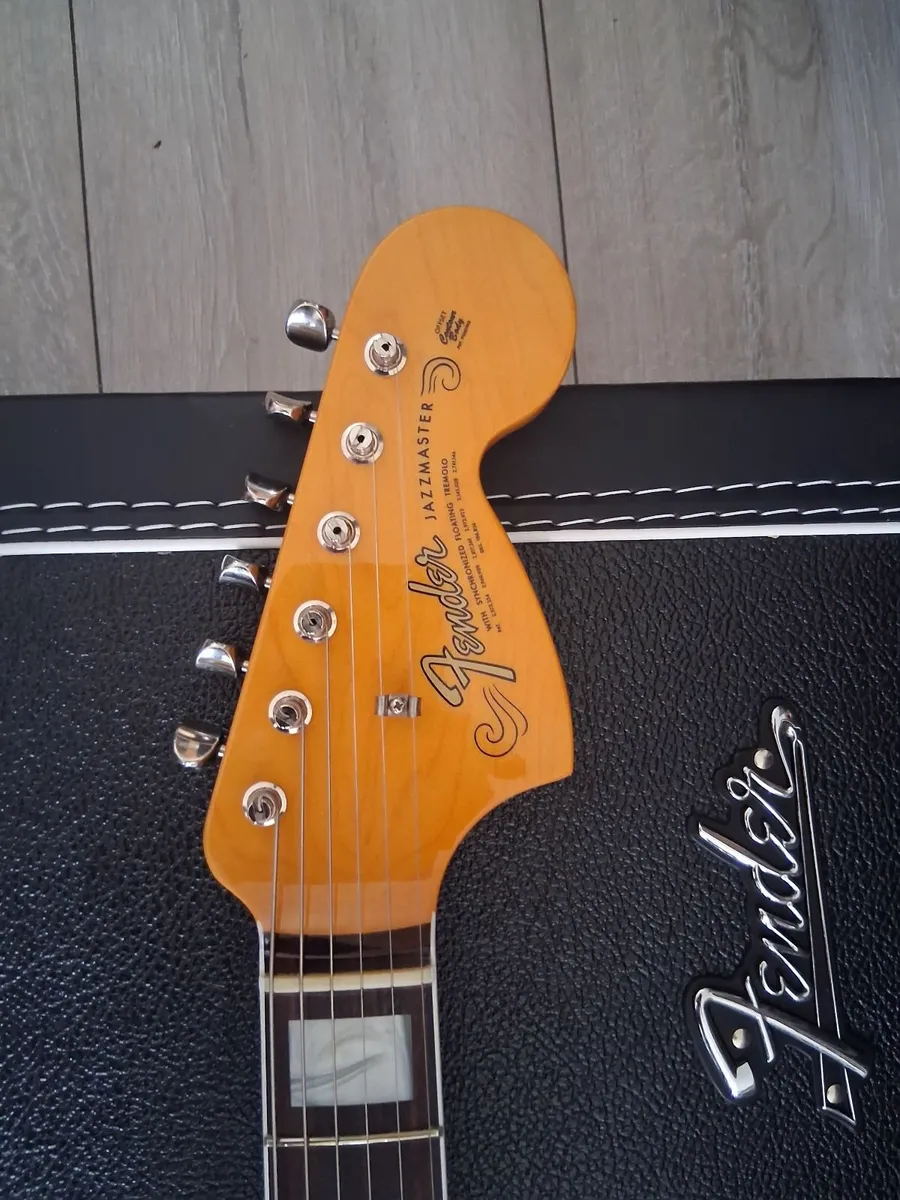 Fender American Vintage ii 1966 Jazzmaster - Image 2