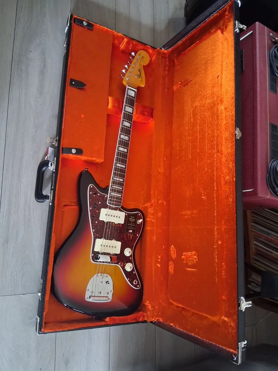Fender American Vintage ii 1966 Jazzmaster - Image 3