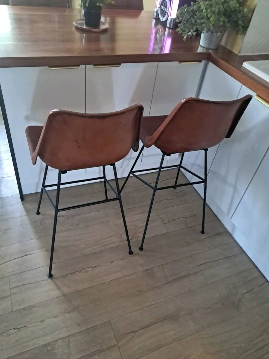 Bar stools - Image 3