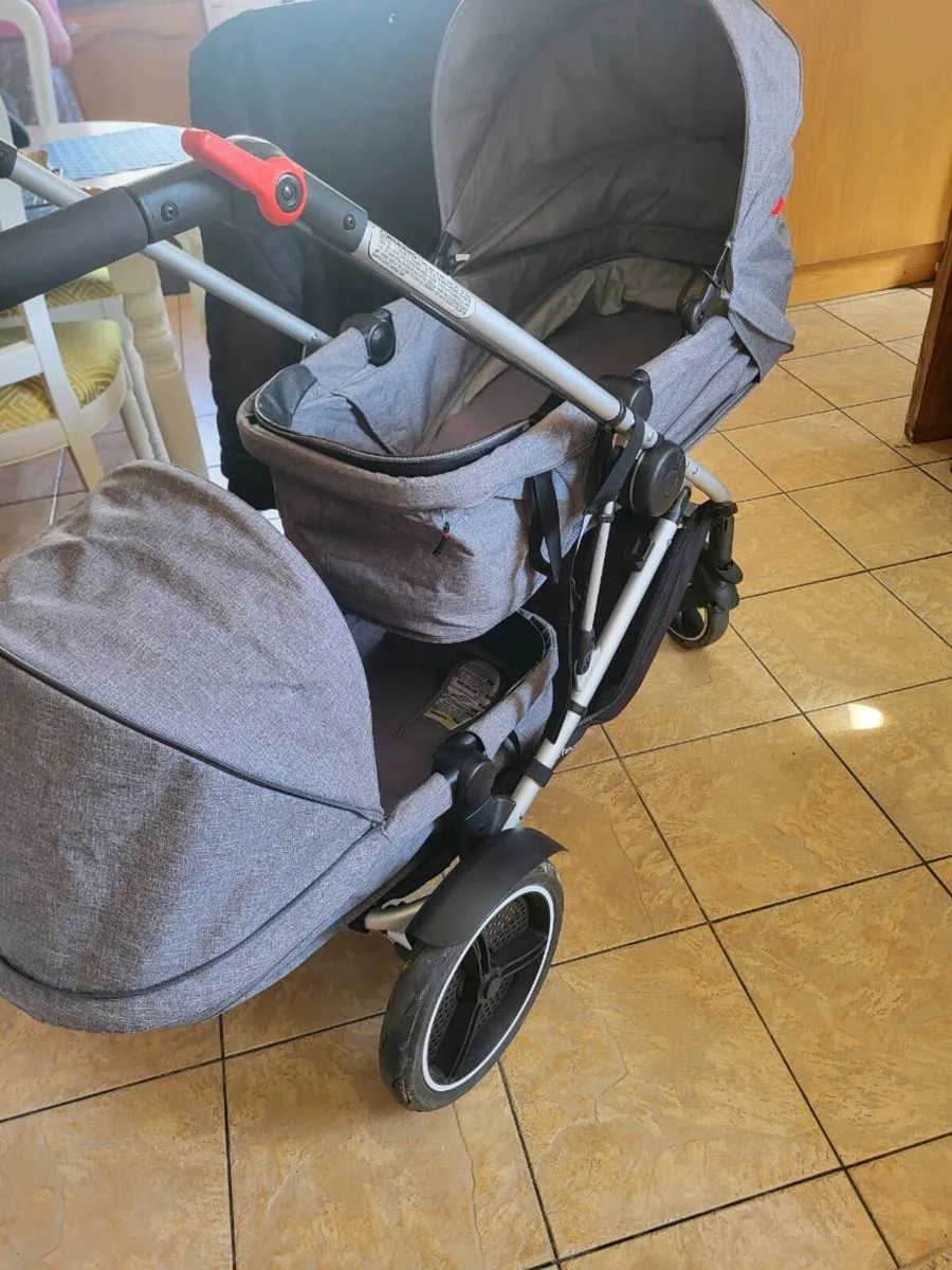 Phil & Ted's voyager - Image 2