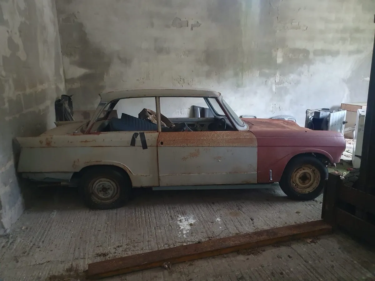 Triumph herald - Image 3