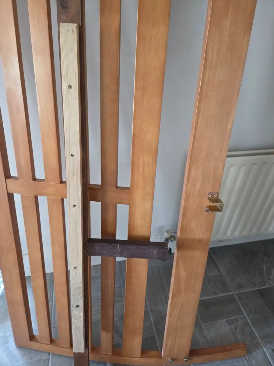 DOUBLE BED FRAME - Image 2