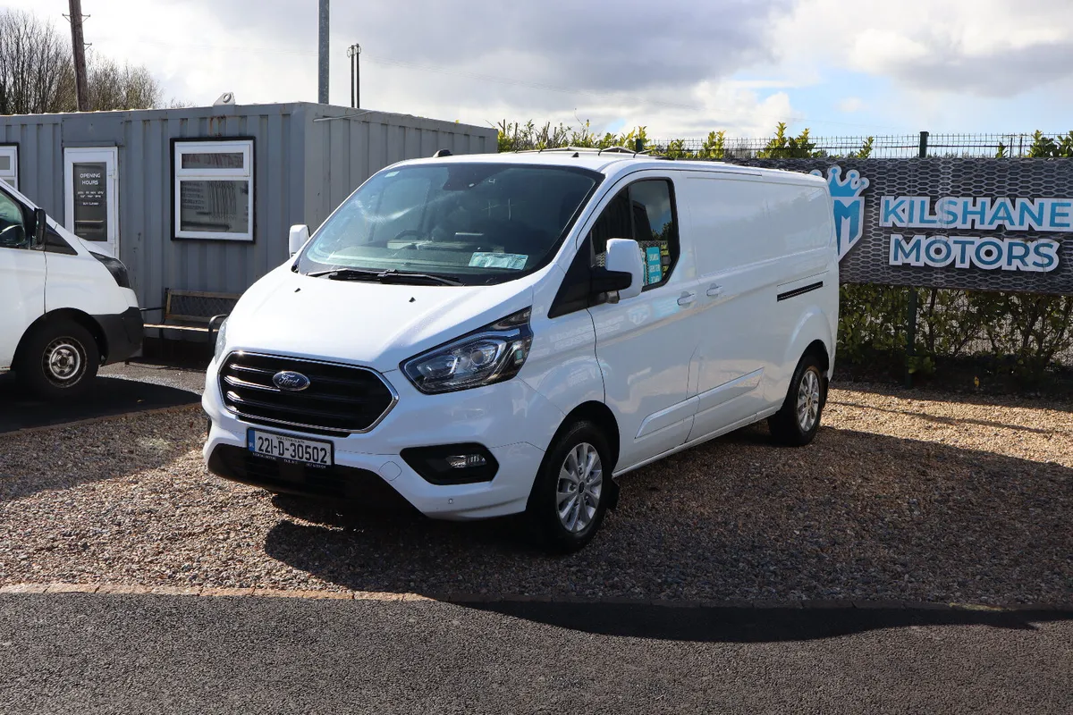 Ford Transit Custom 2022 Limited AC LWB - Image 3