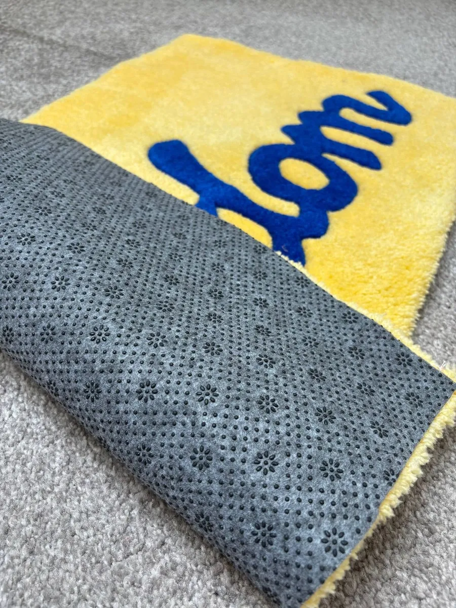 Handmade tufted rug Freedom - Image 2