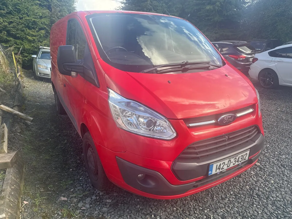 2014 TRANSIT CUSTOMS - Image 1