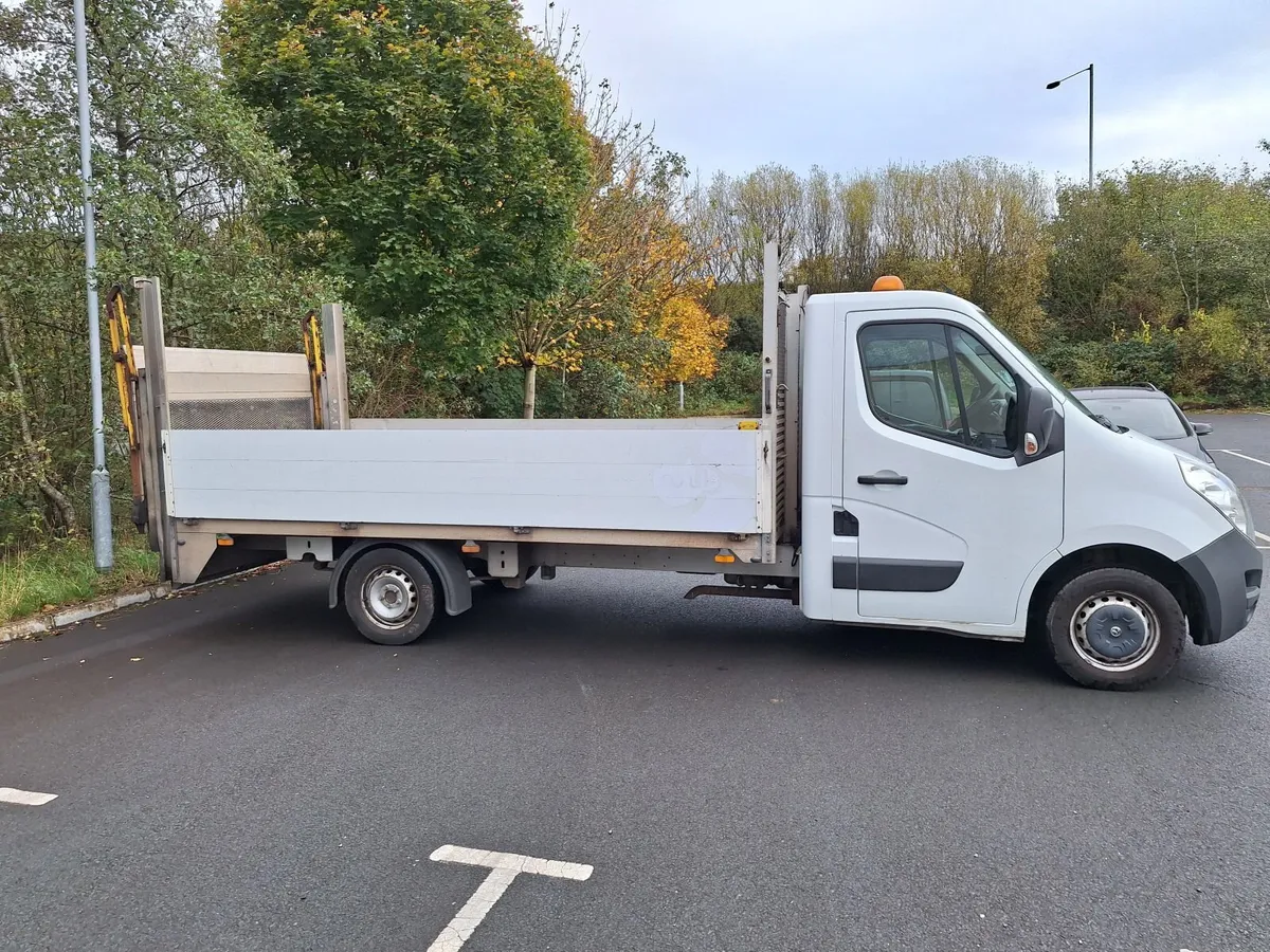 2017 Movano Dropside Pickup With Tail lift - Image 2