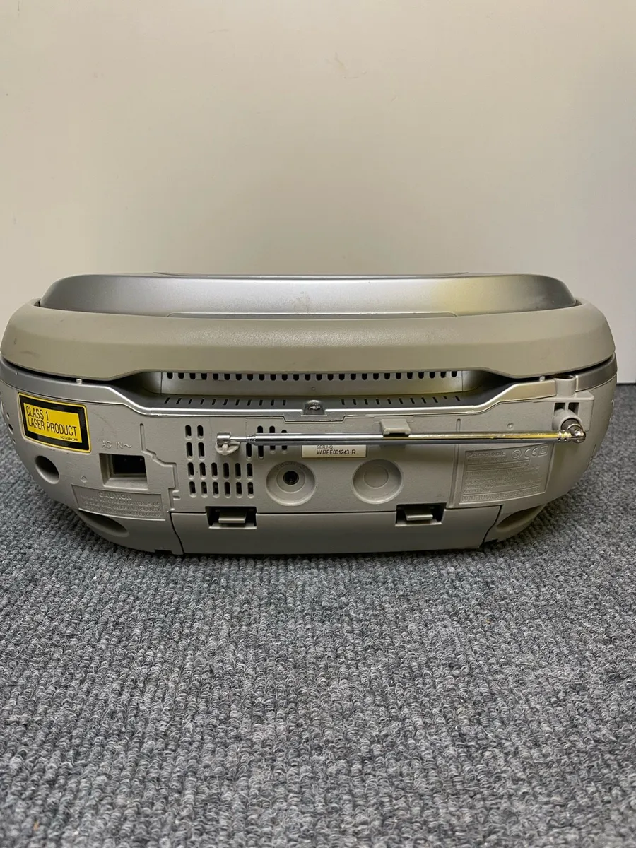 Panasonic Cd Stereo - Image 4