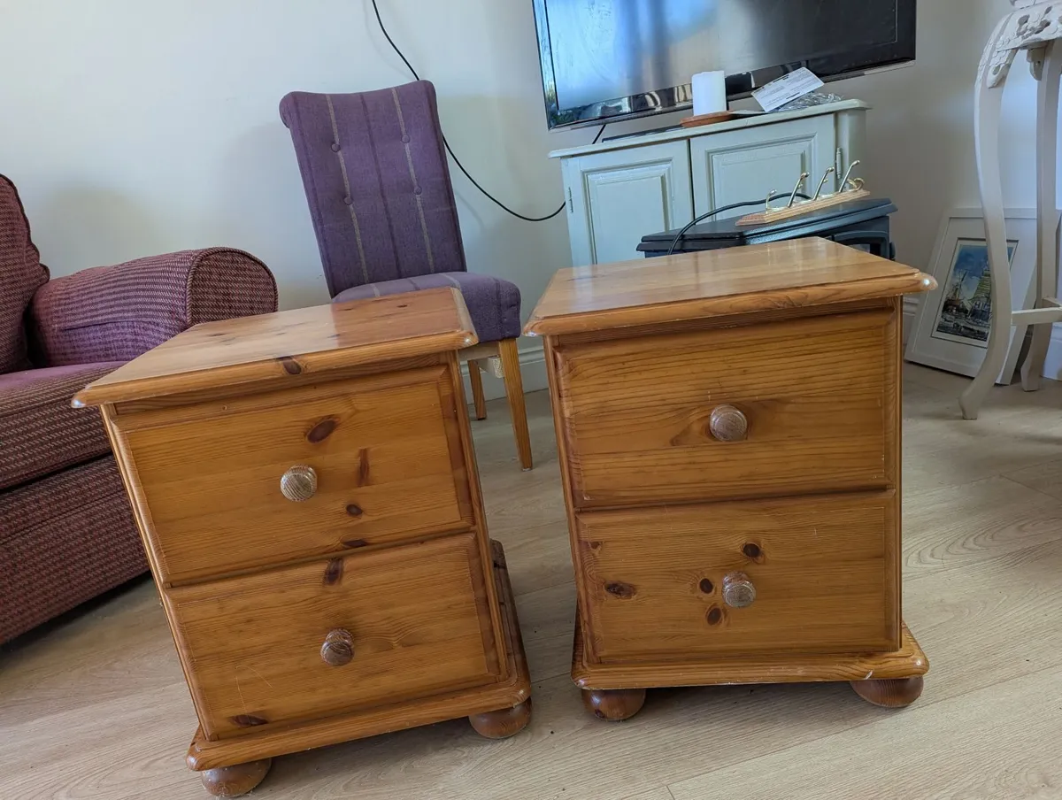 Two Solid Pine Bedside Lockers - Image 4