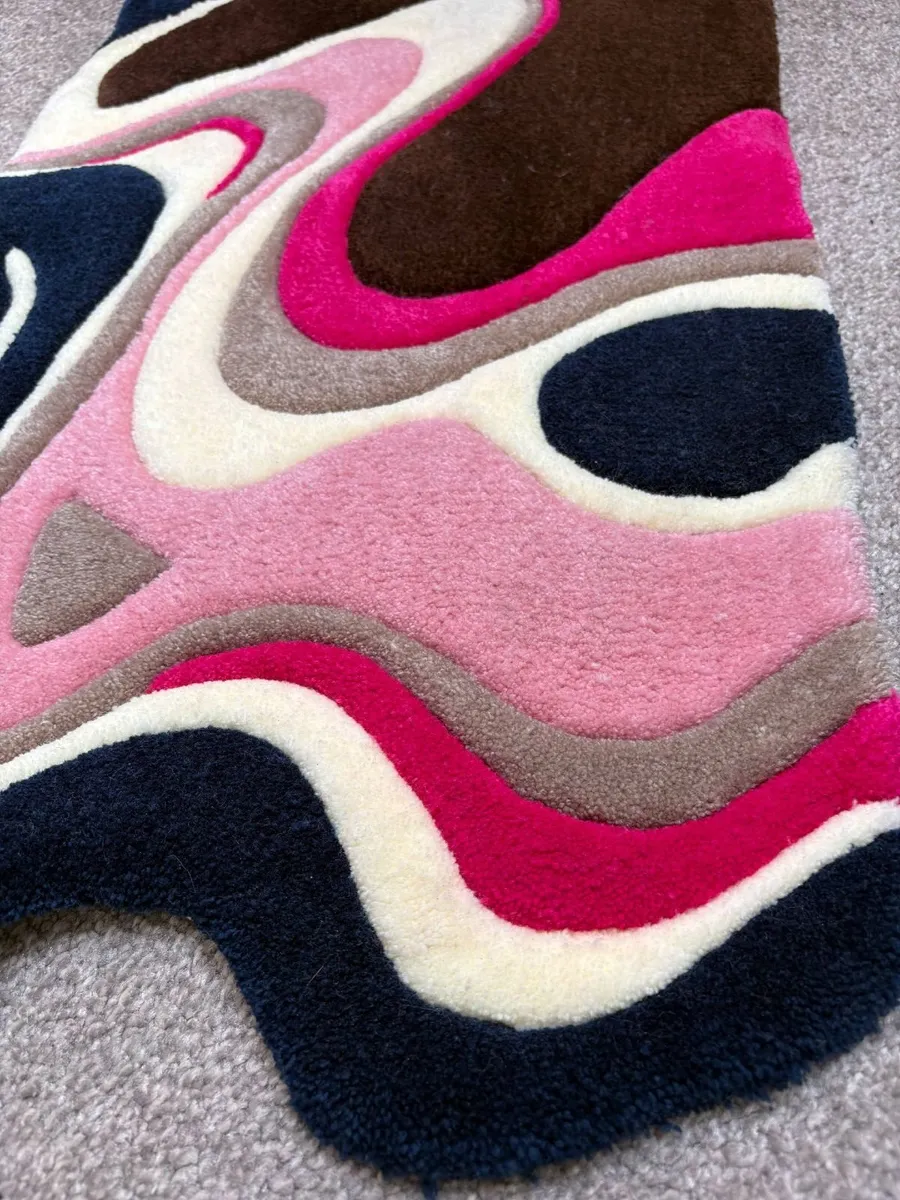 Handmade tufted rug - Image 3