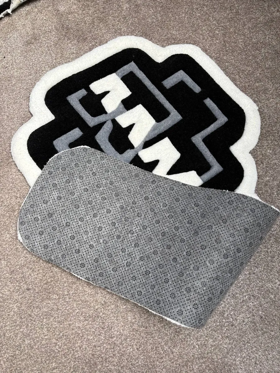 Rammstein handmade rug - Image 2