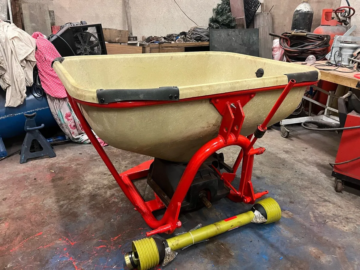 Abbey sower - Image 1