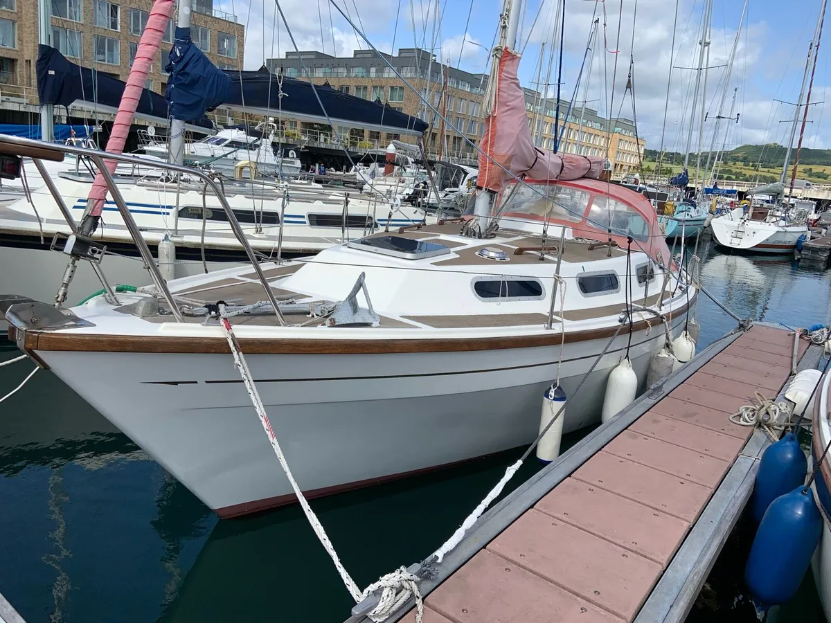 Colvic Countess Cruiser 28” (8.5m) - Image 4