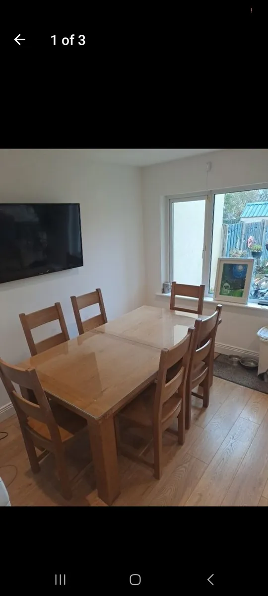 Kitchen table and chairs - Image 3
