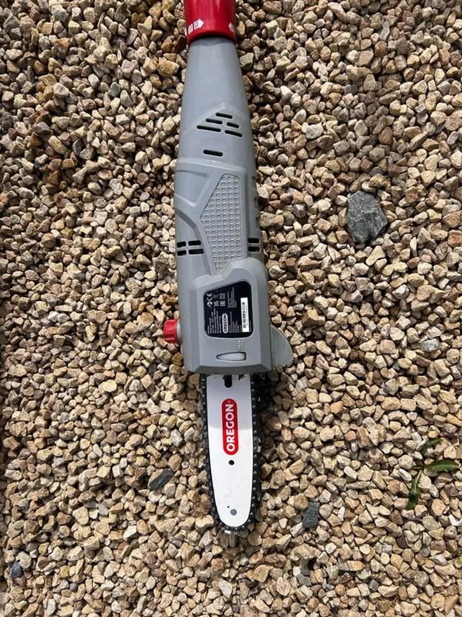 Telescopic Oregon PS750 750W Electric Pole Saw - Image 4