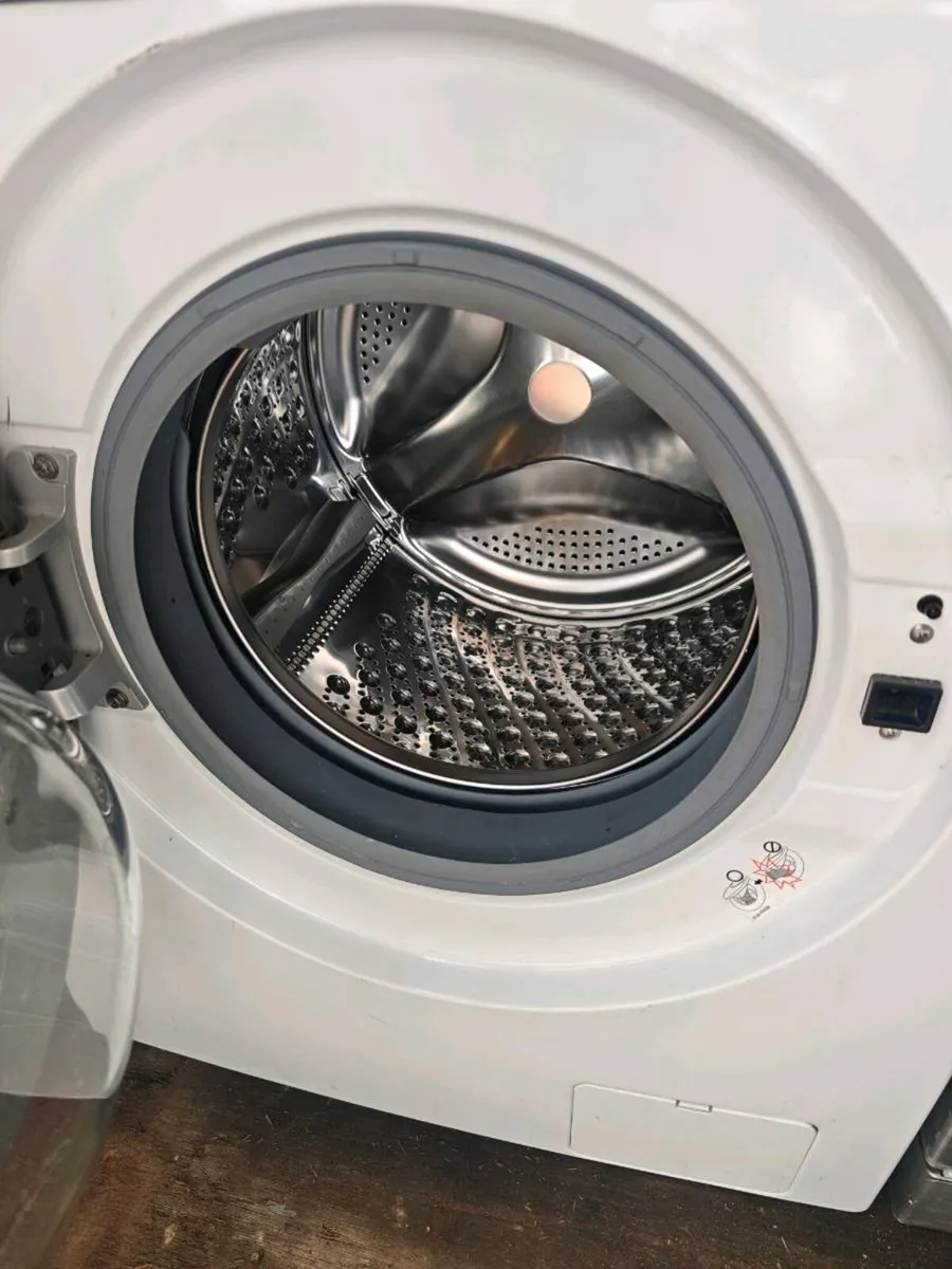 Samsung 11kg washing machine - Image 4