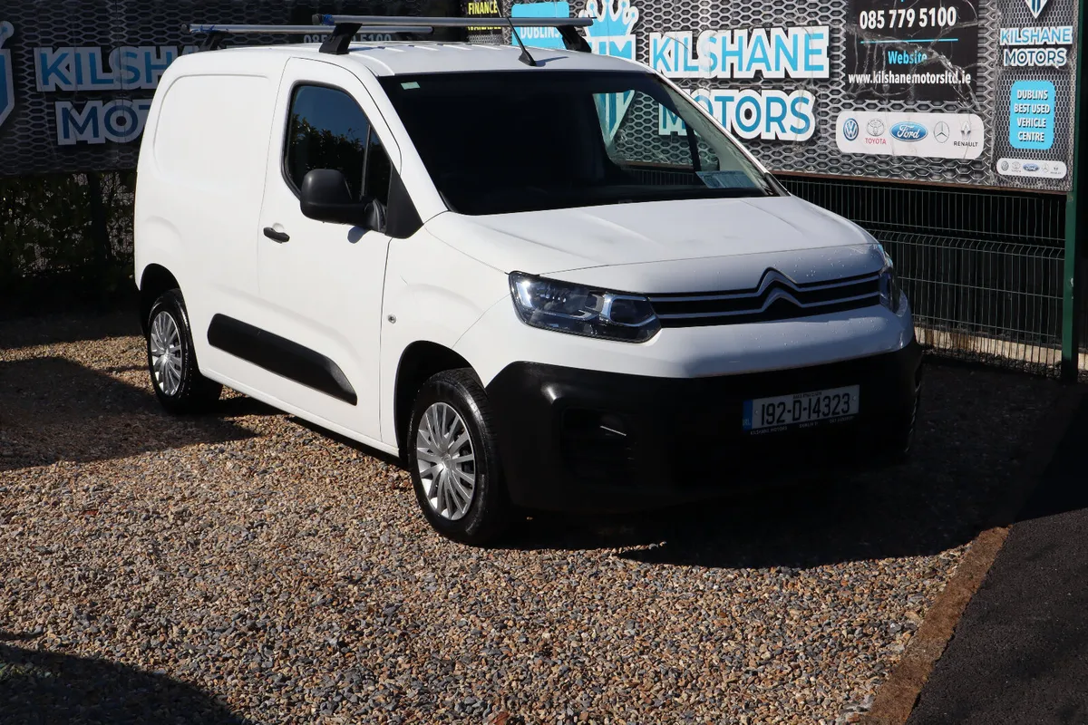 Citroen Berlingo 2019 3 Seater - Image 1