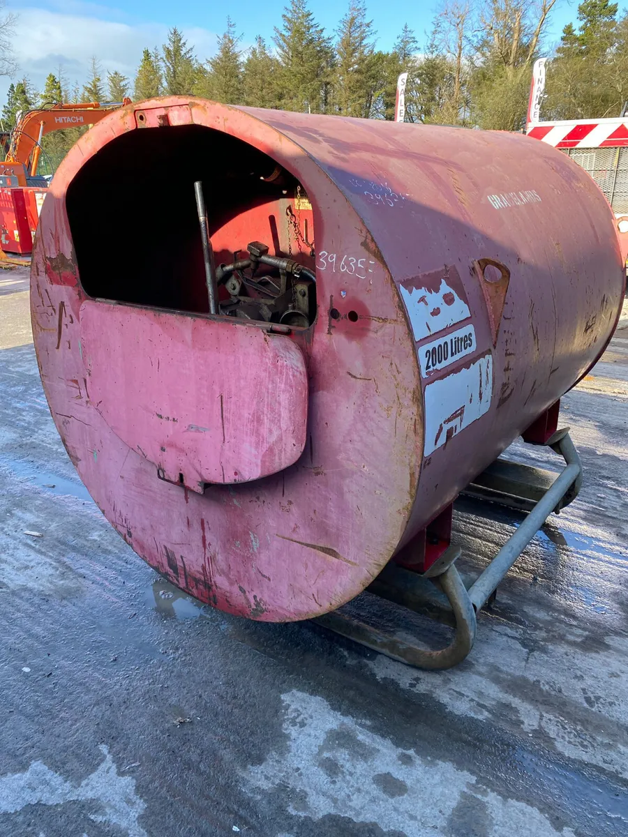 Fuel Proof 2000L Bowser - Image 4