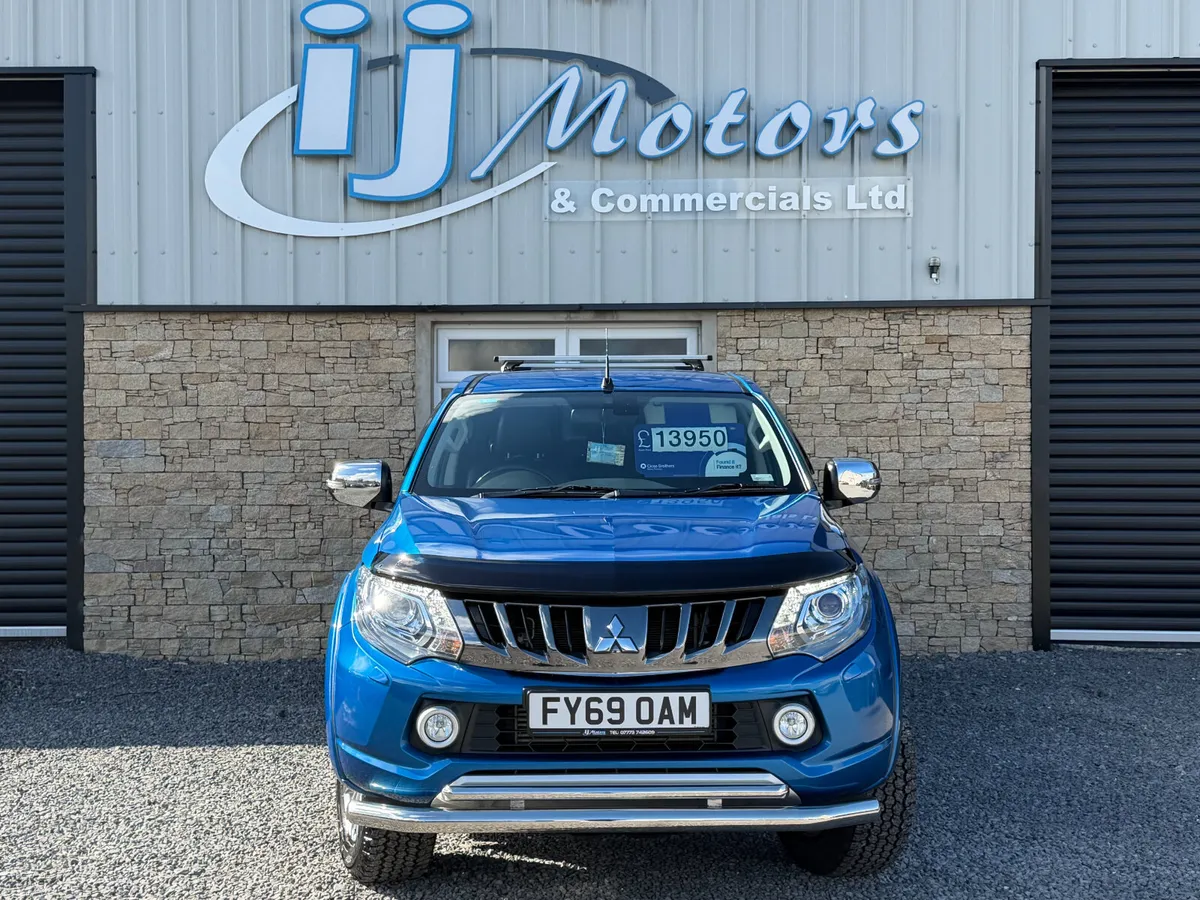 2019 MITSUBISHI L200 2.4 WARRIOR - Image 2