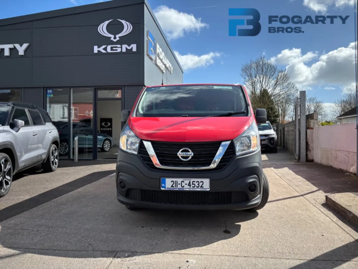 Nissan NV300 2021, LWB 120 XE 1300 MY20 4DR - Image 3