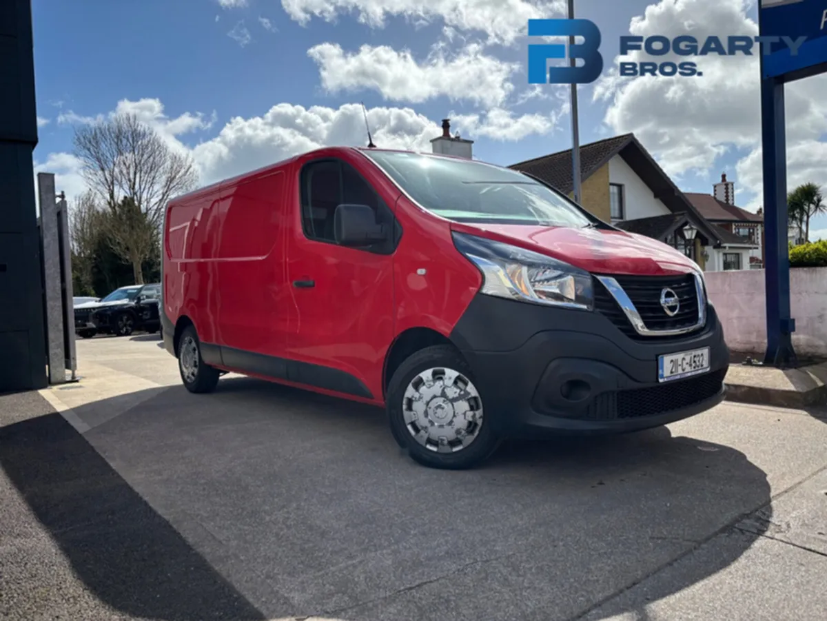 Nissan NV300 2021, LWB 120 XE 1300 MY20 4DR - Image 2