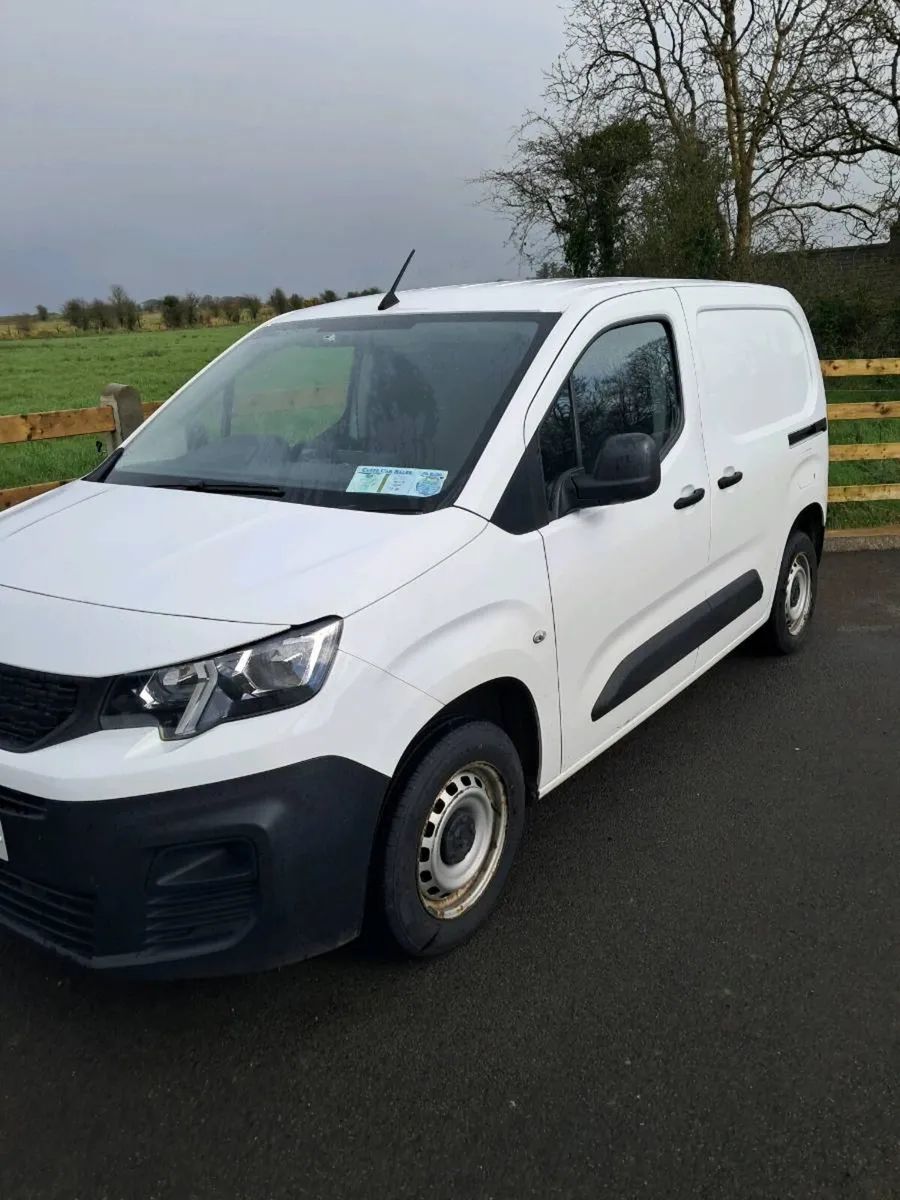 Peugout Partner - Image 1