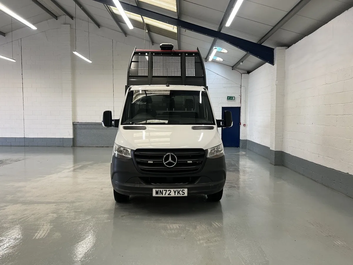 2022 Mercedes-Benz Sprinter Tipper Van - Image 4