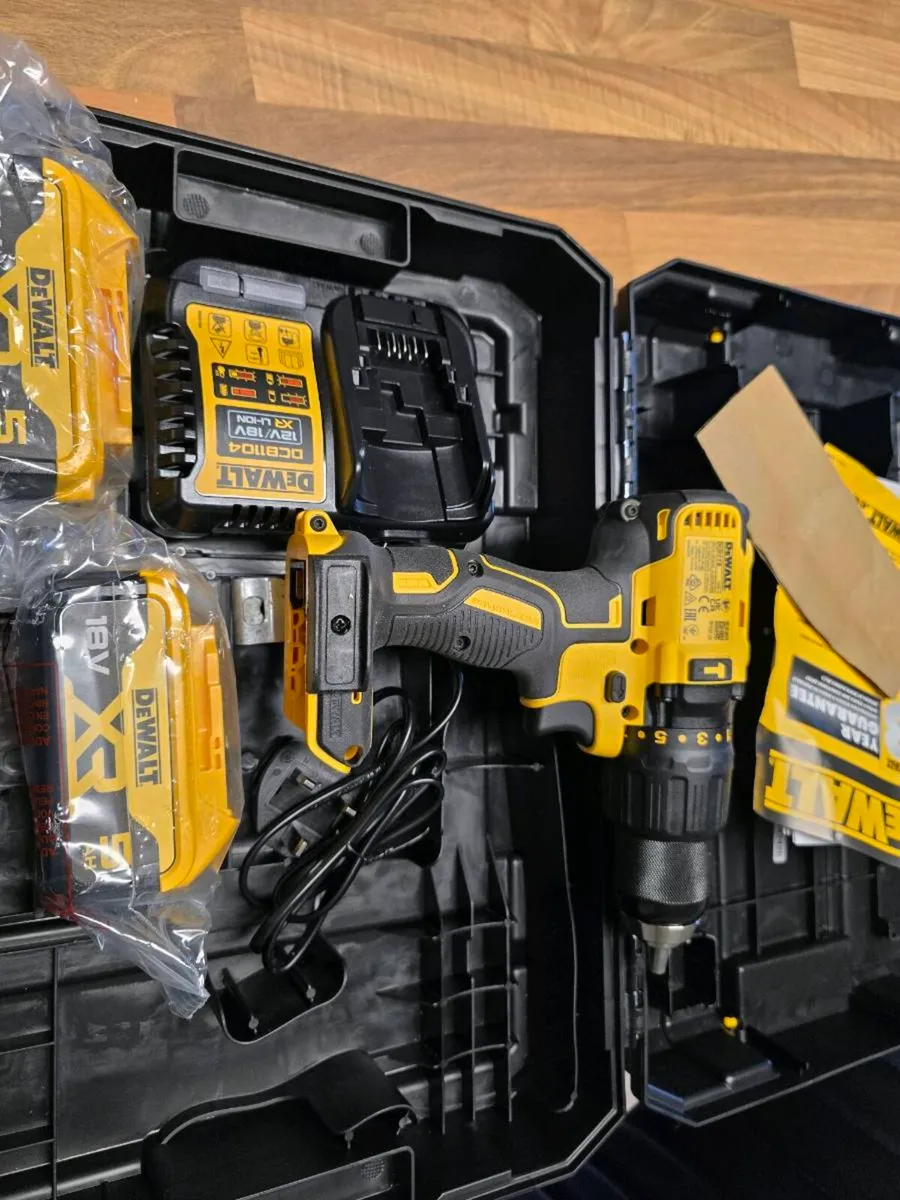 Dewalt cordless drill - Image 2