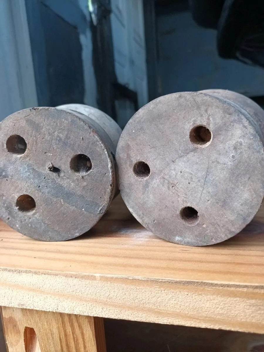 Decorative Wooden Tops - Image 3