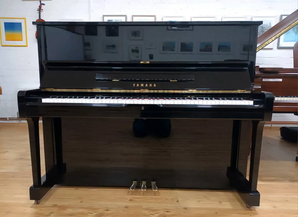 1982 Yamaha U1 | Exceptional Quality - Image 1
