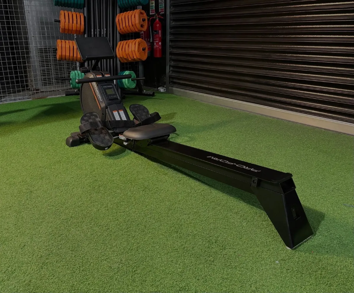 ProForm 550R Rower - Image 1