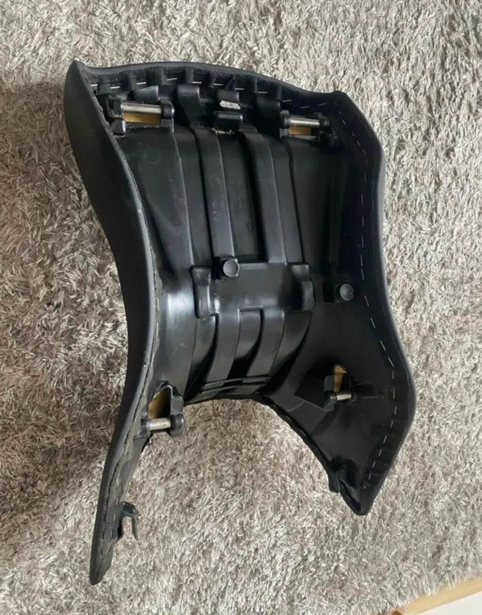 2004 to 2012 bmw 1200gs and adventure low seat - Image 2