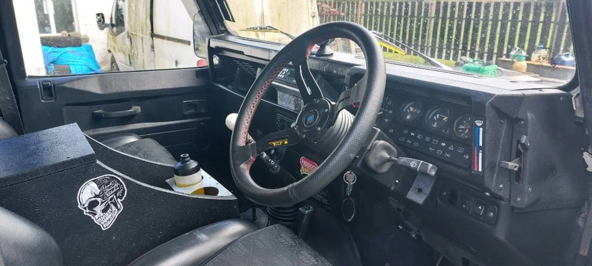 landrover defender 130 - Image 4