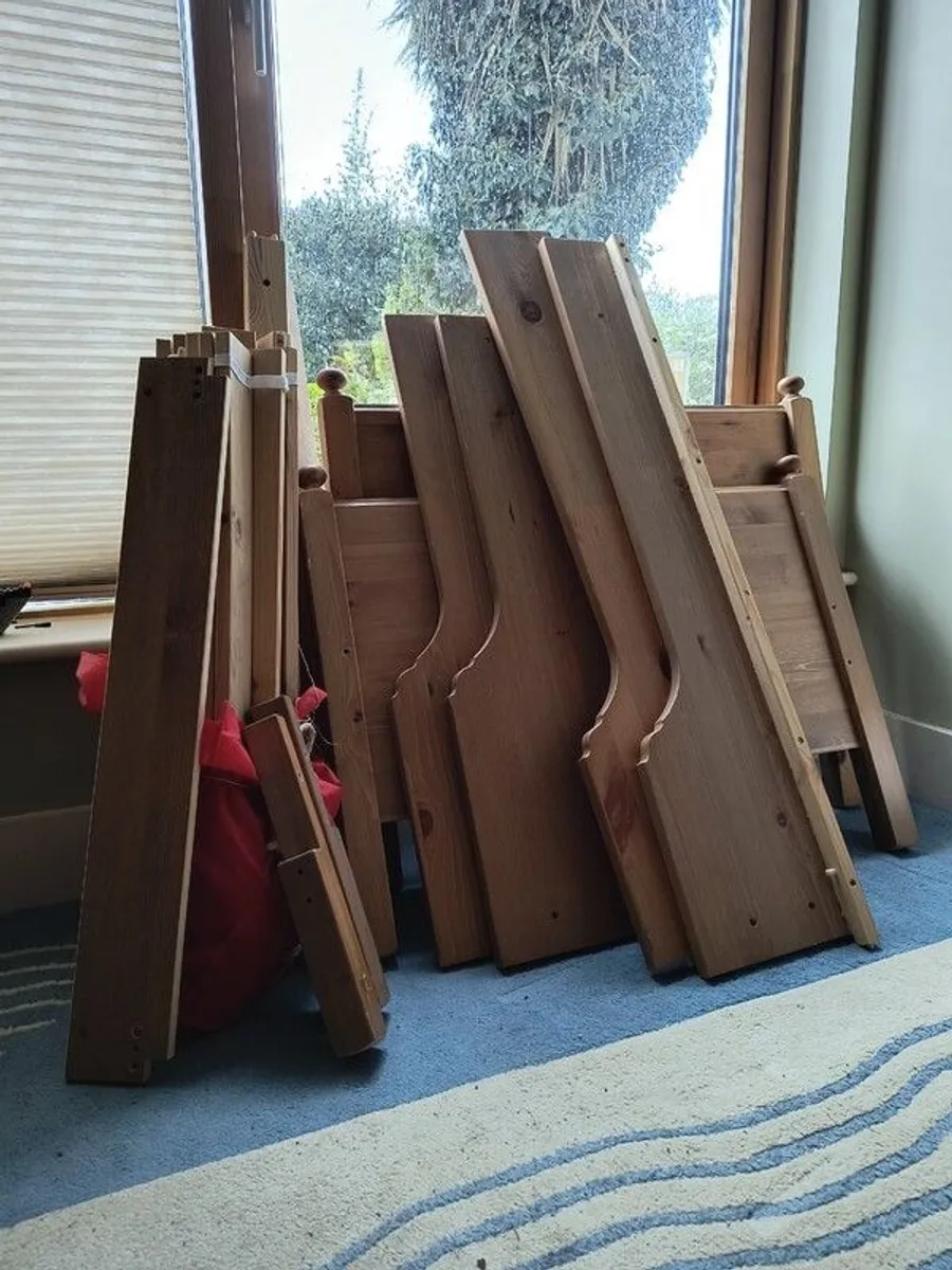 IKEA child's bed - Image 1