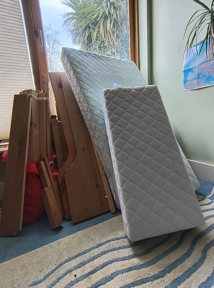 IKEA child's bed - Image 3