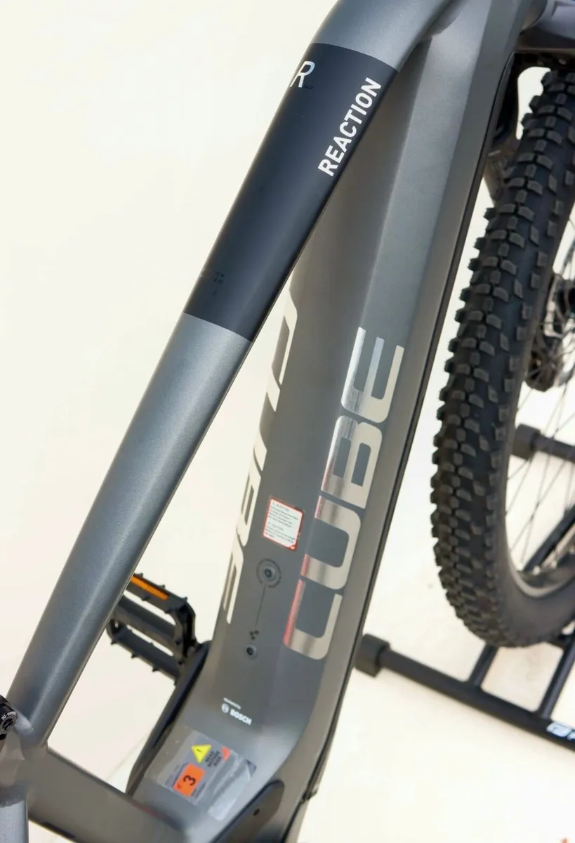 CUBE REACTION HYBRID RACE 750  (NEW) - Image 3